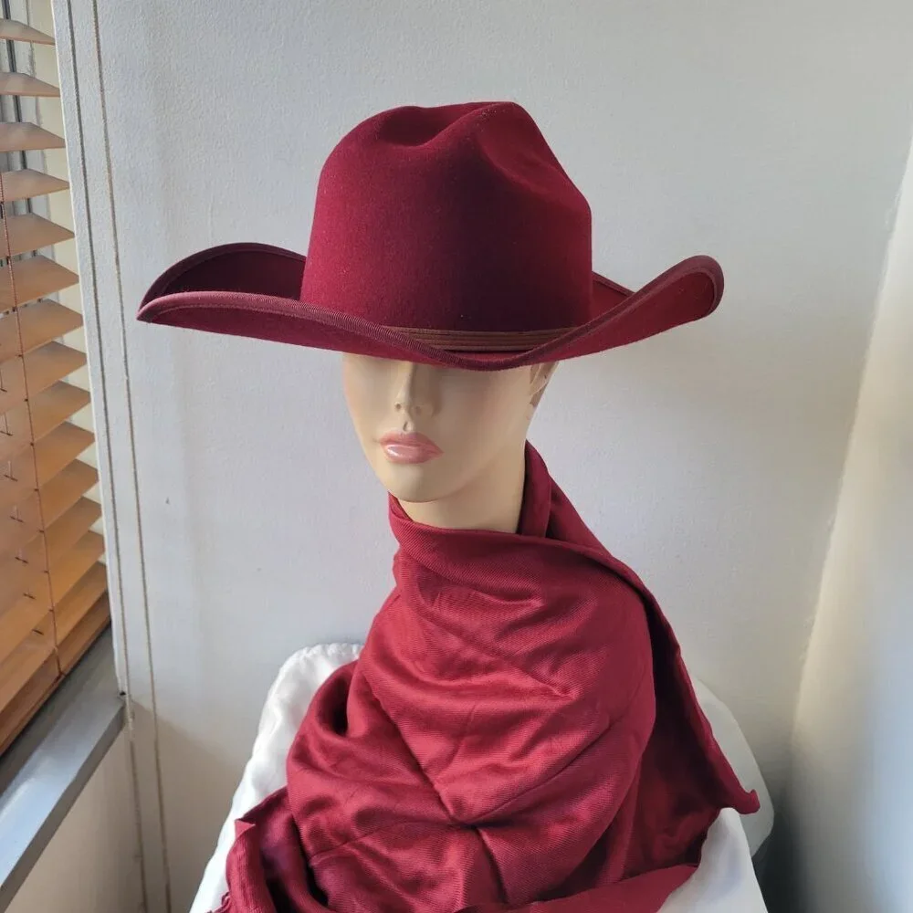 Goorin Bros’ Women's Burgundy / Wine Cowboy Wide Brim Fall/Winter Hat